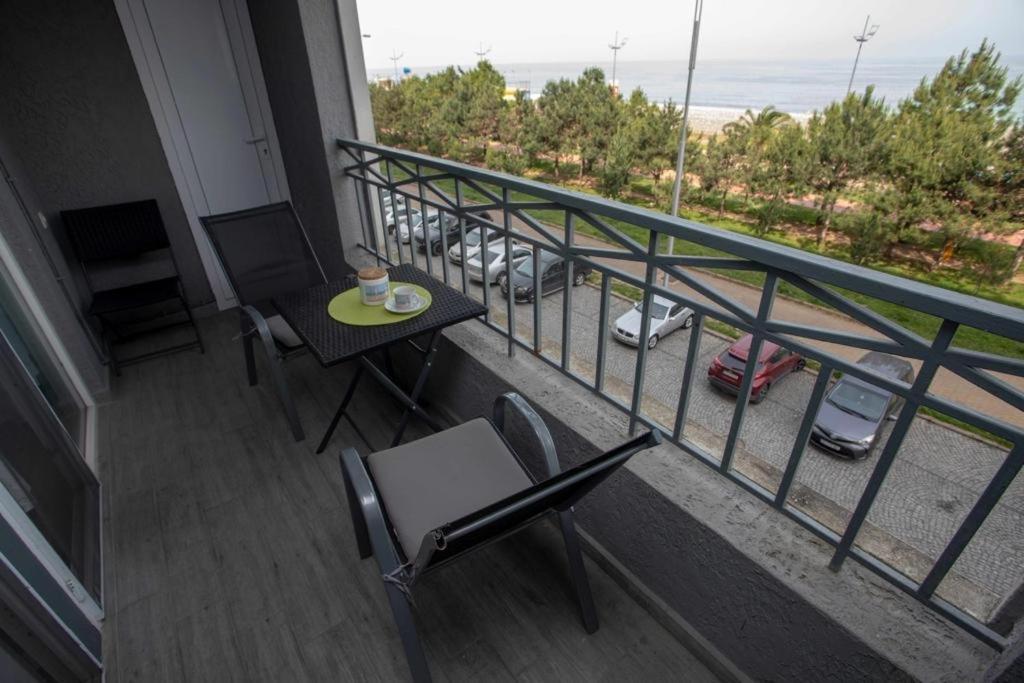 Appartement Amazing Magnolia à Batoumi Extérieur photo