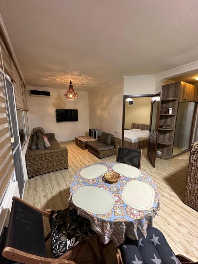Appartement Amazing Magnolia à Batoumi Extérieur photo